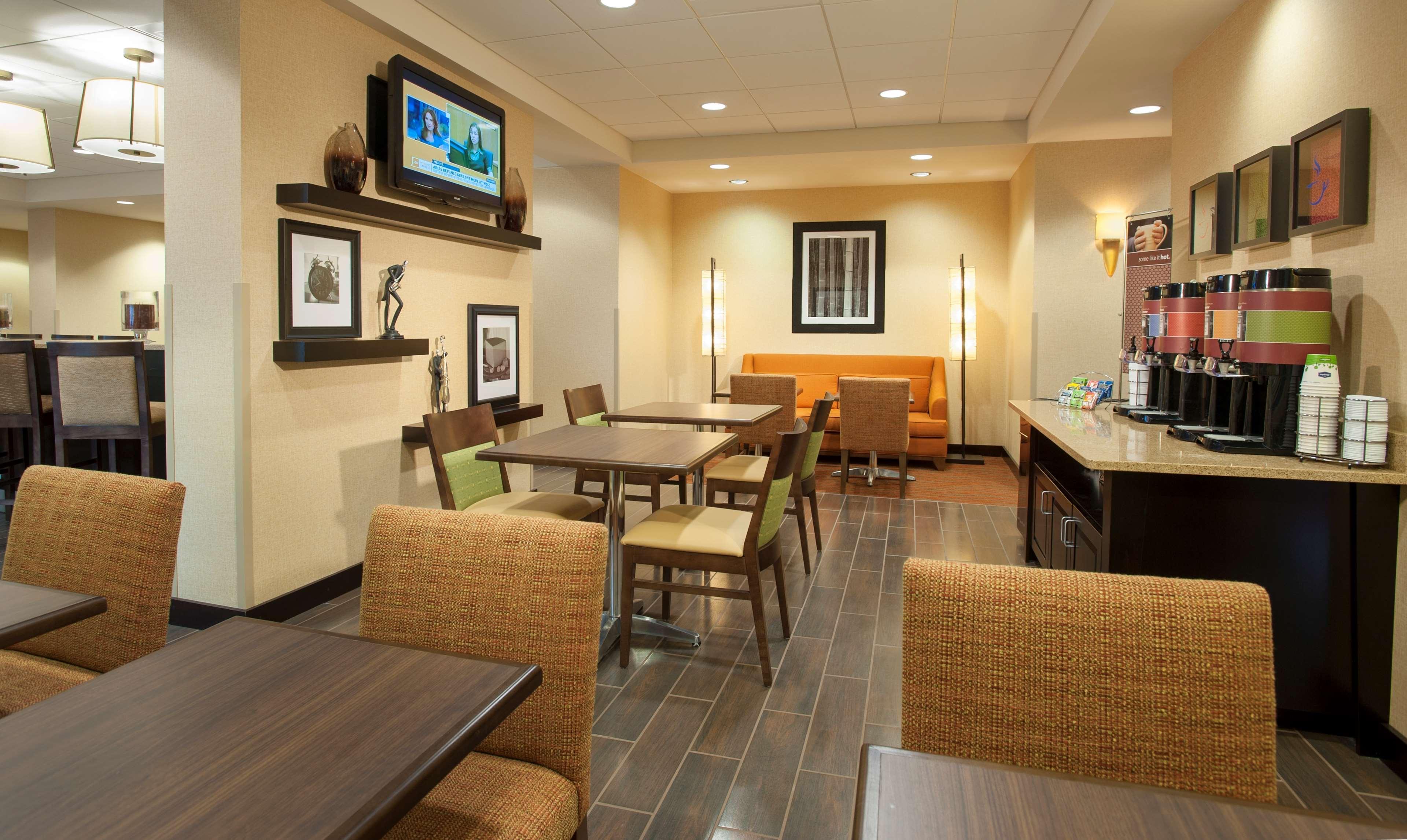 Hampton Inn Washington-Dulles International Airport South Шантіллі Екстер'єр фото