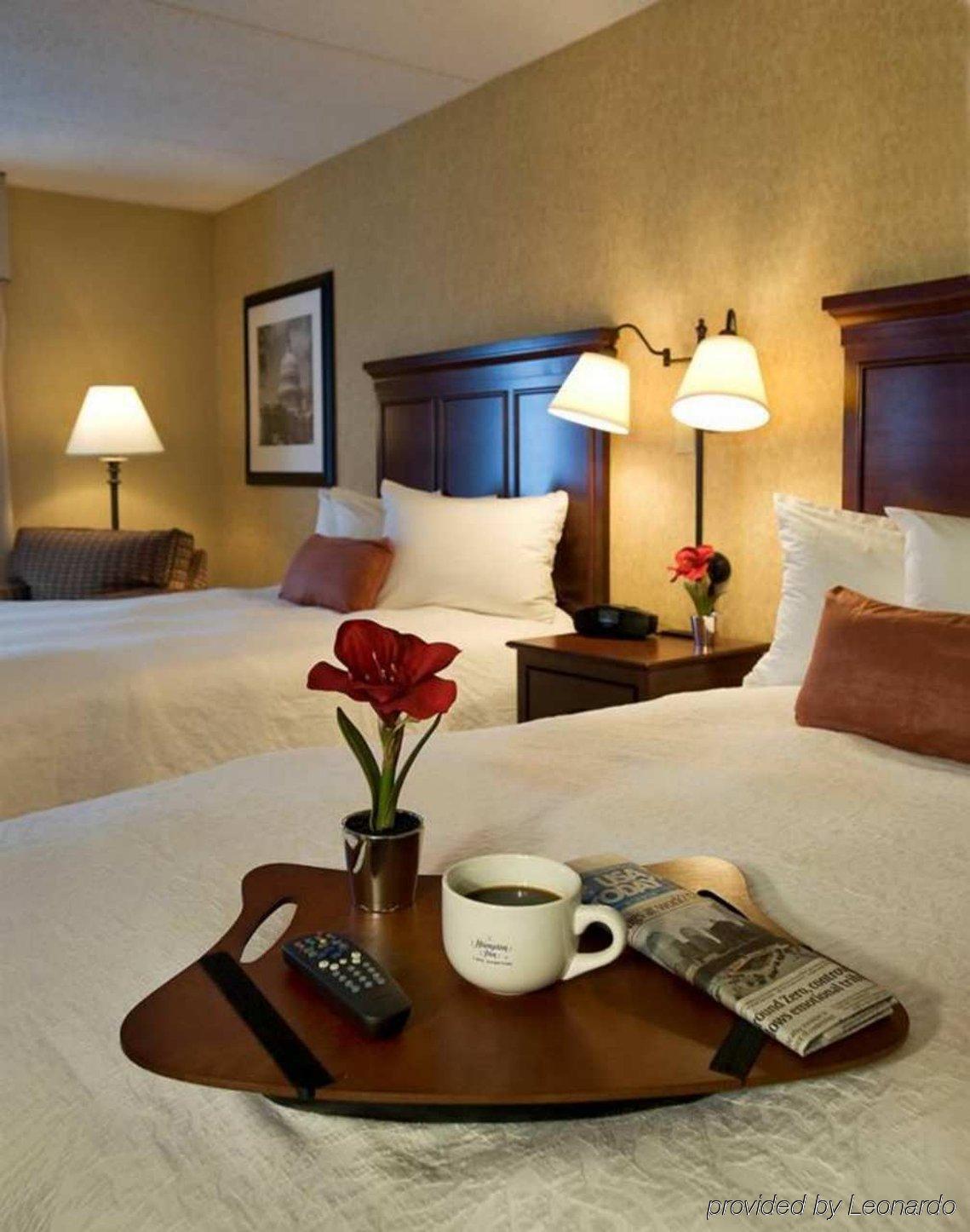 Hampton Inn Washington-Dulles International Airport South Шантіллі Номер фото