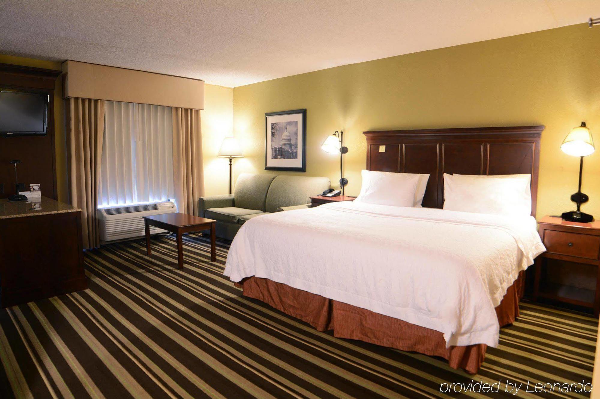 Hampton Inn Washington-Dulles International Airport South Шантіллі Екстер'єр фото